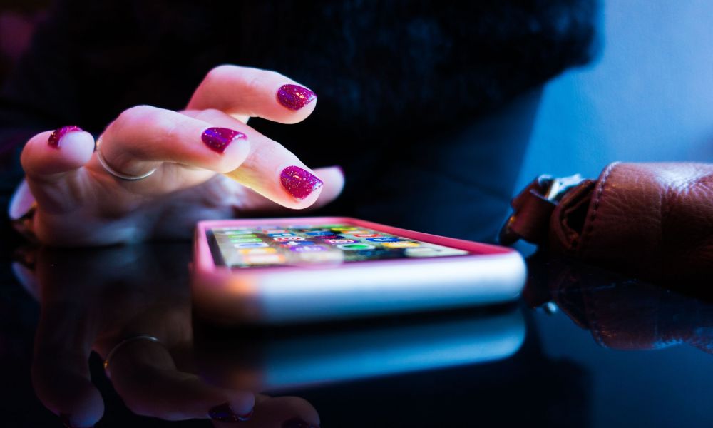 Εσύ ένιωθες ασφαλής όταν απέκτησες social media;