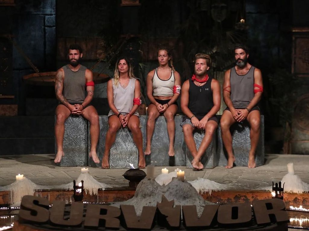 Survivor: Ο «δικαστής» Μαρτίκας επέστρεψε και εξέθεσε την πλεκτάνη της Μπλε ομάδας για τη Βρισηίδα