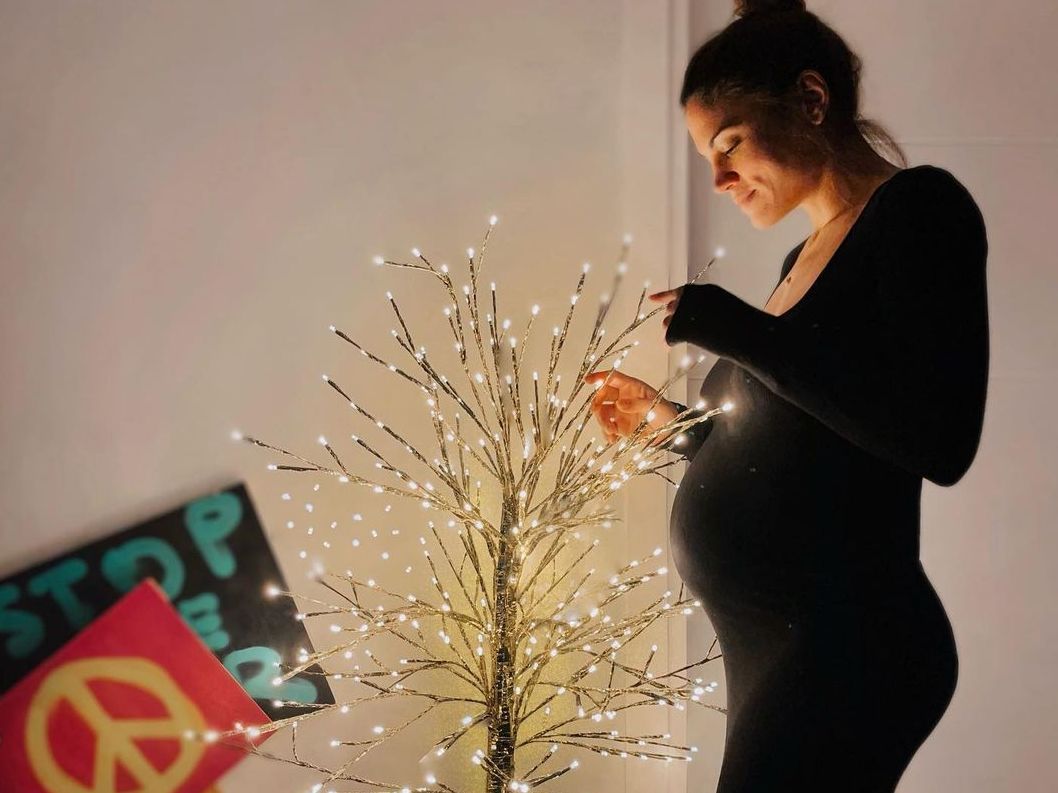Η Μαίρη Συνατσάκη υποδέχτηκε τον Δεκέμβριο με το πιο συγκινητικό μήνυμα για το μωρό της που έρχεται
