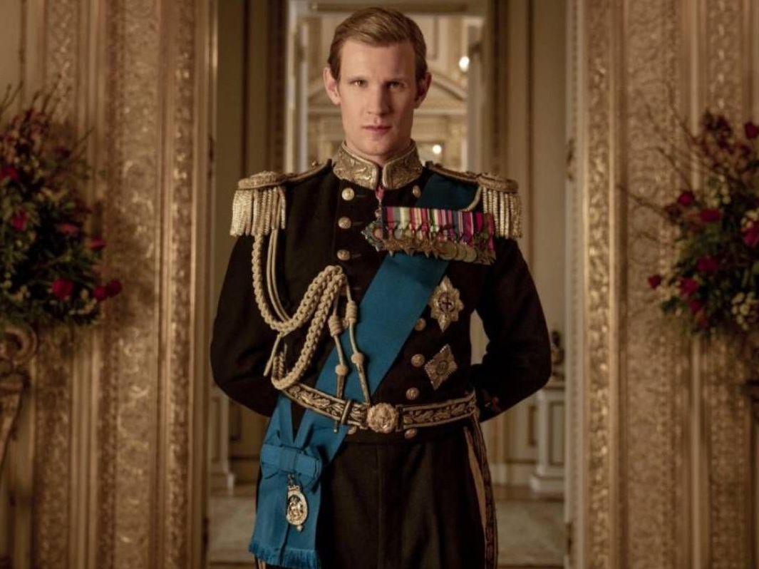 Ο πρίγκιπας Harry αποκάλεσε τον Matt Smith «παππού» και τώρα ξέρουμε αν οι royals βλέπουν The Crown
