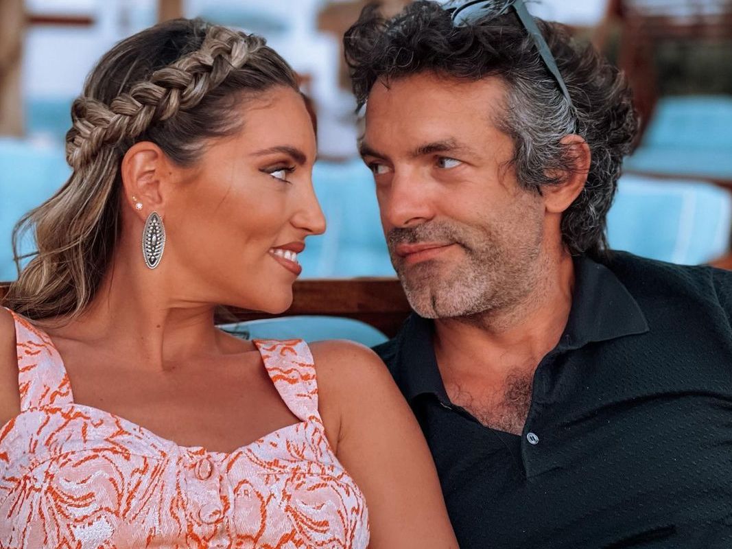 Το σπίτι της Αθηνάς Οικονομάκου που παντρεύτηκε 3 φορές τον Φίλιππο & στεγάζει x3 την ευτυχία τους