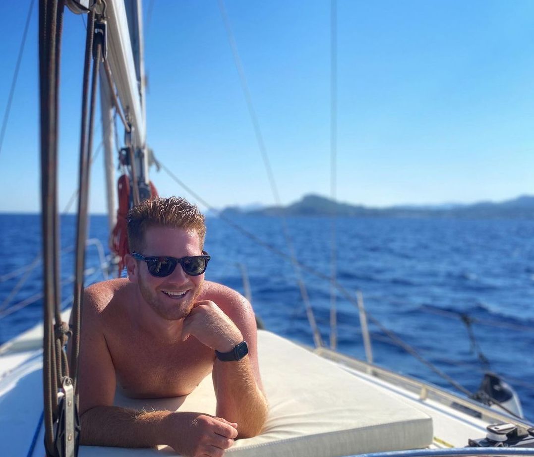 James Survivor: Το παρασκήνιο μετά την επιστροφή του στην Ελλάδα