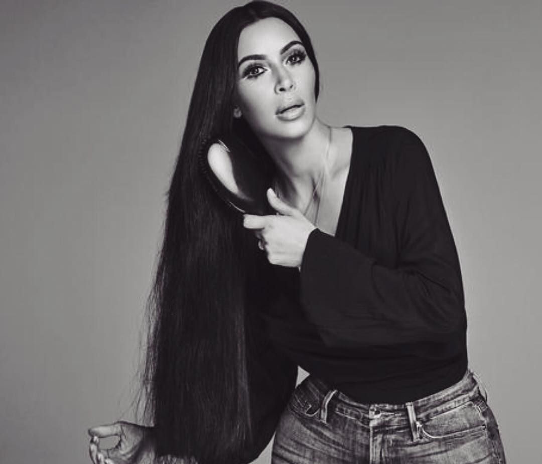 Η Kim Kardashian έγινε πάλι ξανθιά και δεν είναι περούκα!