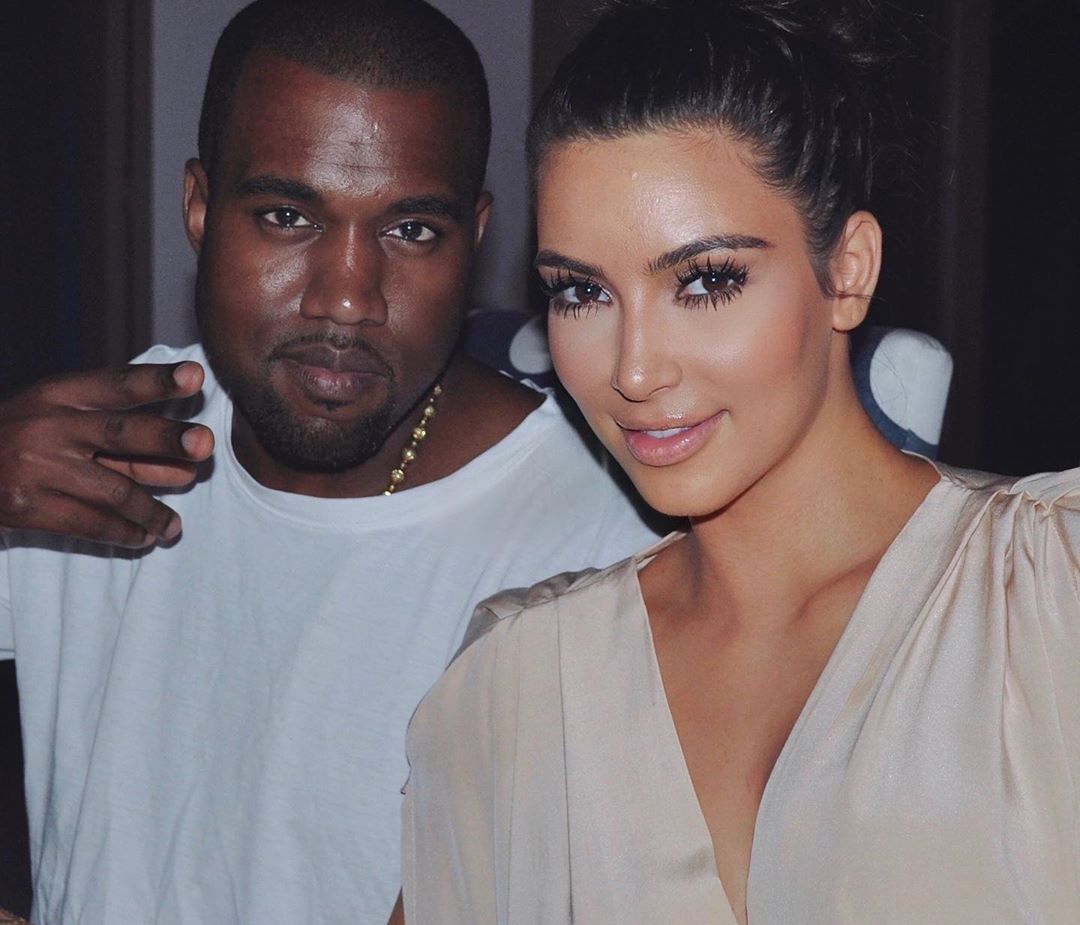 Έτσι ευχήθηκε η Kim Kardashian στον Kanye West για την έκτη επέτειο του γάμου τους(photos)