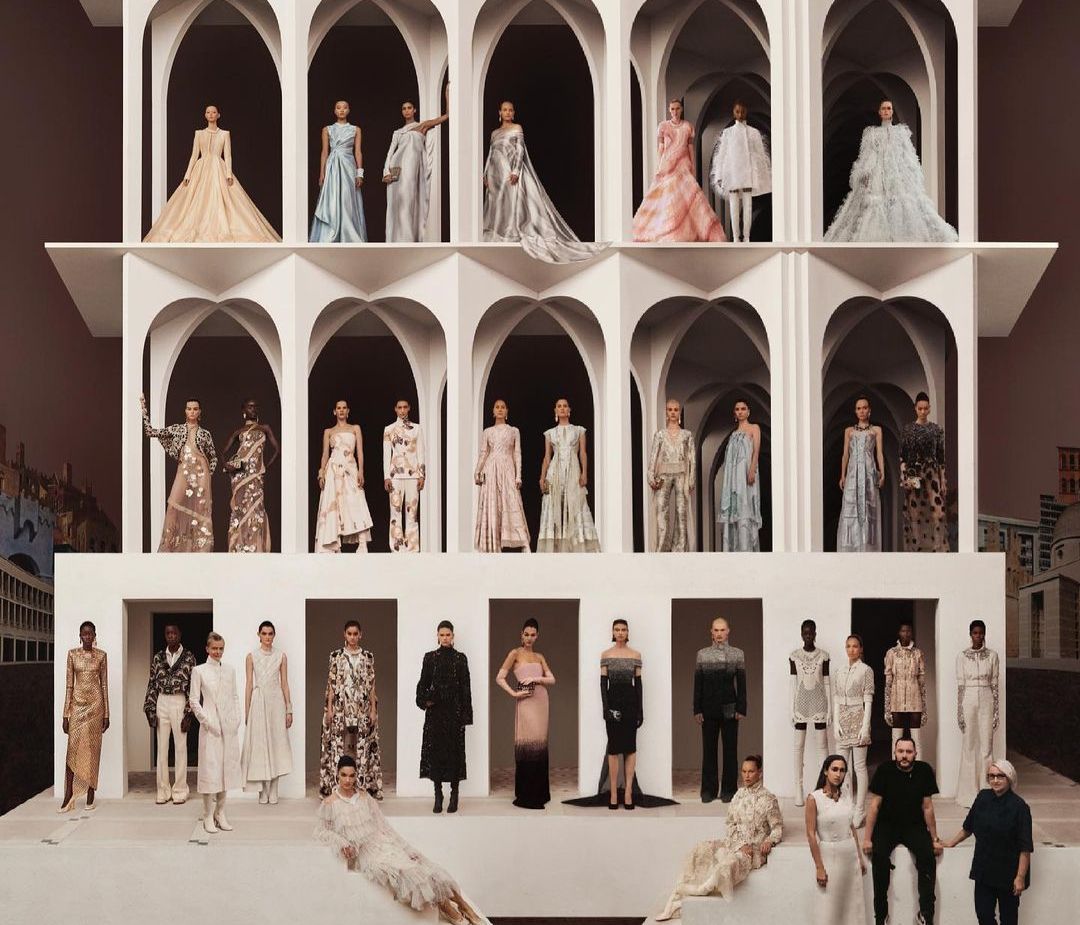 Fendi Haute Couture FW 21/22: Η Kate Moss και η συλλογή ωδή στην Αιώνια Πόλη