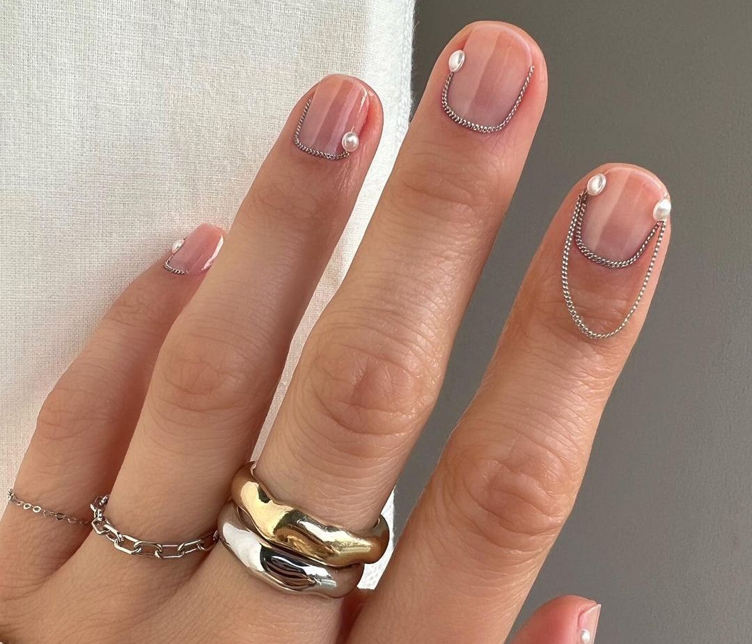 We are calling it! Τα top nail trends για το 2022 και όλα όσα χρειάζεσαι για να τα υιοθετήσεις