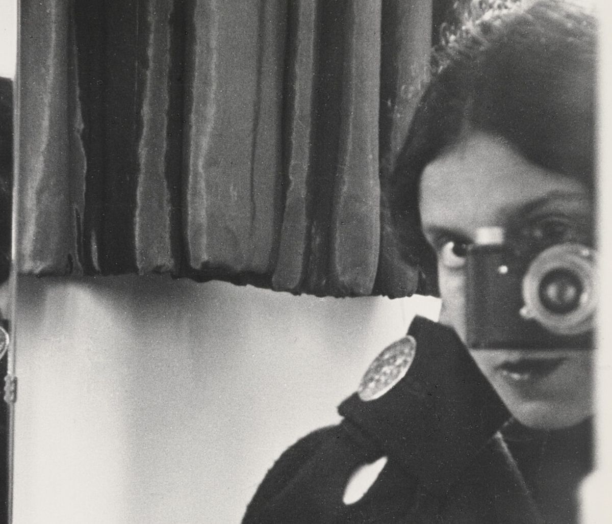 Bookreads: Η Tina Modotti ήταν μία από τις πρώτες γυναίκες που αντιστάθηκαν