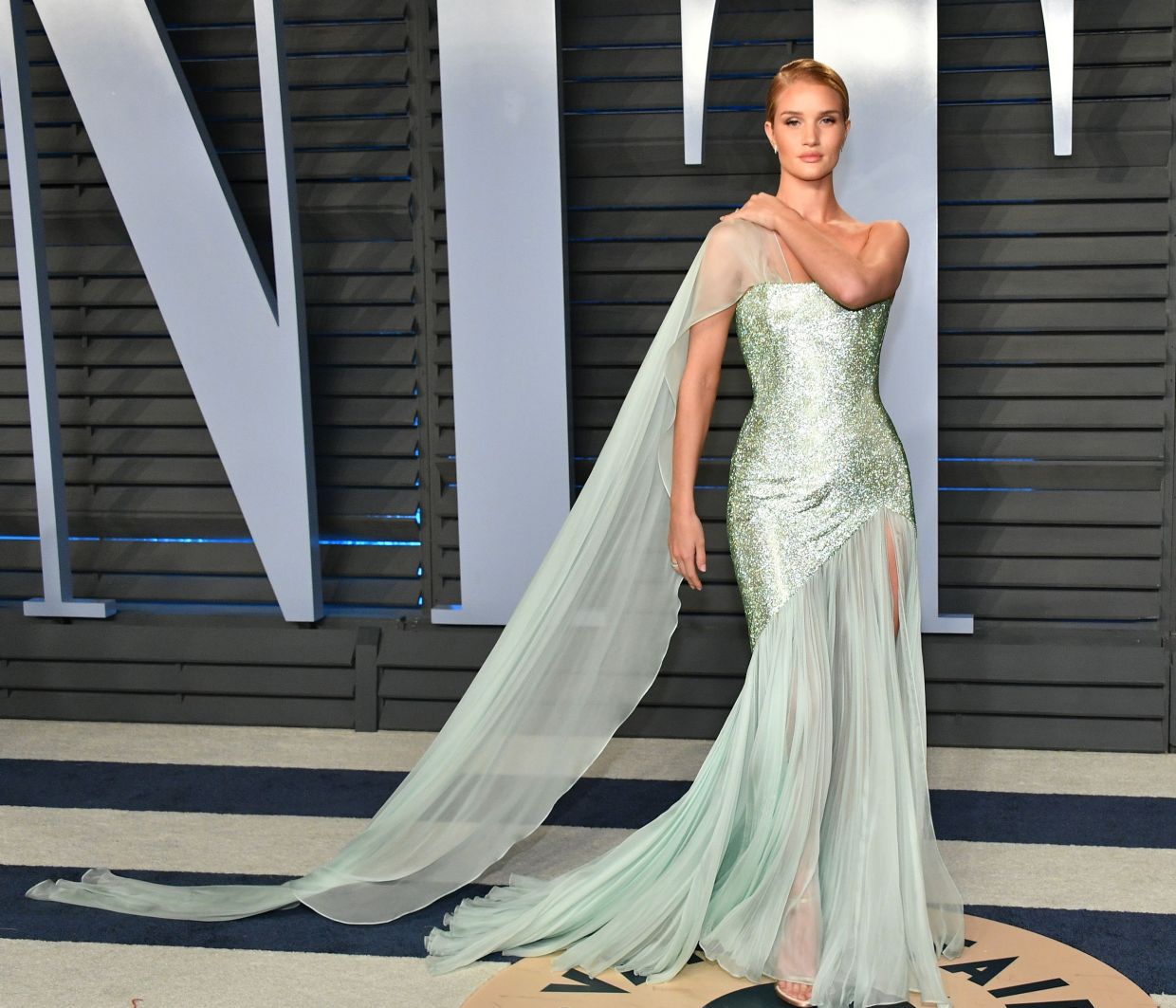 Oscars 2018: Όλες οι εμφανίσεις από το πάρτι του Vanity Fair