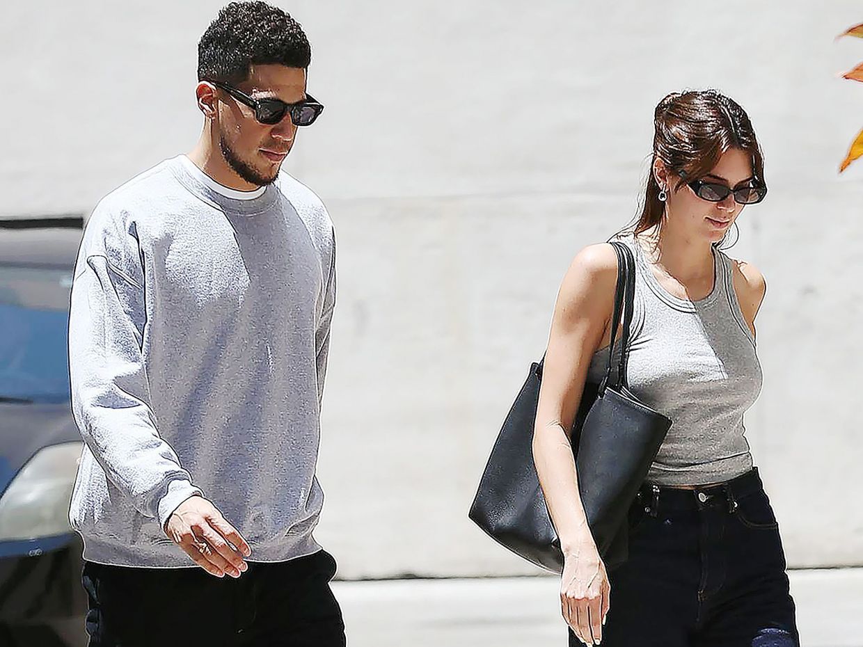 Ποιος χωρισμός; Kendall Jenner και Devin Booker πήγαν μαζί σε γάμο και έδειχναν full in love