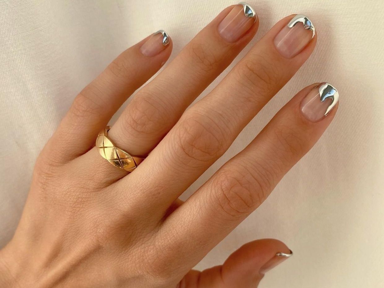 Τα metallics, ο μινιμαλισμός & 5 ακόμη τάσεις θα κυριαρχήσουν στα νύχια το φθινόπωρο