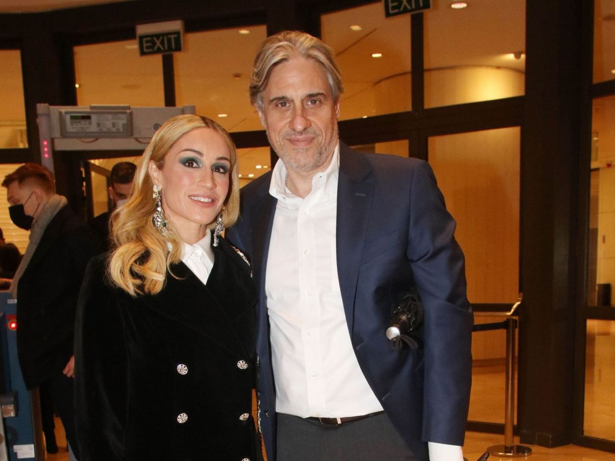 Ο Δημήτρης Χατζηγεωργίου είναι η πιο γνωστή φωνή του μπάσκετ αλλά για την Καρολίνα όλο το φως