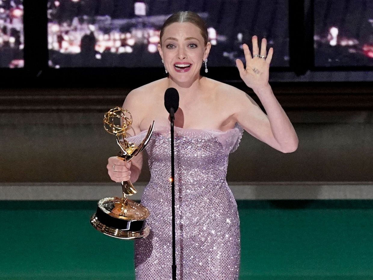 Όταν η κόρη της Amanda Seyfried άκουσε την ηθοποιό να της μιλάει από την τηλεόραση