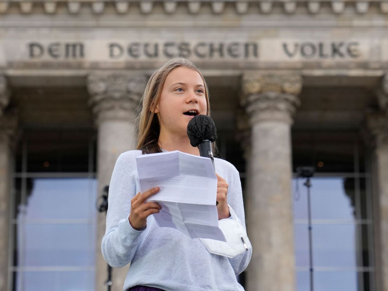 Η Greta Thunberg δεν σταματά τη δράση της για το κλίμα – Η μήνυση και η νέα διαμαρτυρία