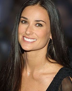 Τι δήλωσε η Demi Moore στο πρώτο της twit μετά το διαζύγιο;
