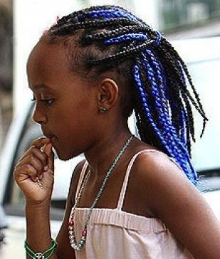 Τα μπλε κοτσιδάκια της Zahara Jolie Pitt