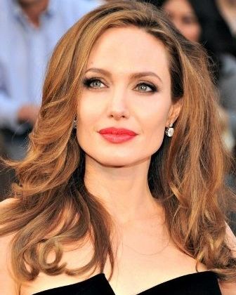 Τι έκανε η Angelina Jolie και τρόμαζε τα παιδιά της;