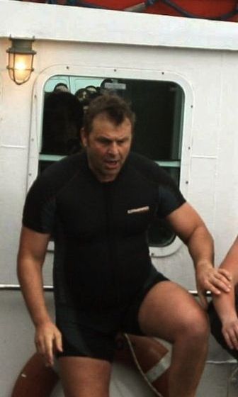 Ο Απόστολος Γκλέτσος βούτηξε αλλά δεν έπιασε το σταυρό