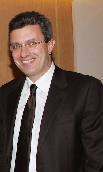 Επιστρέφει ο Νίκος Χατζηνικολάου με δελτίο στο internet;