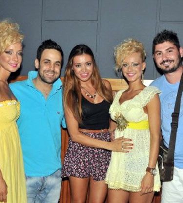 Ο Γιώργος Γιαννιάς μαζί με την Όλγα Φαρμάκη στη χορευτική παράσταση της αγαπημένης του
