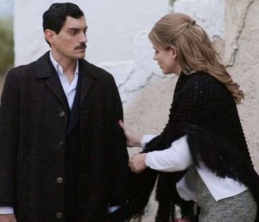Άγριες Μέλισσες spoiler: Ο Τάκης φτάνει στο Διαφάνι και η Δρόσω τον υποδέχεται