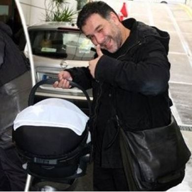 Αρναούτογλου: Τι λέει για τον γιο του, τον γάμο και την ηλικία του