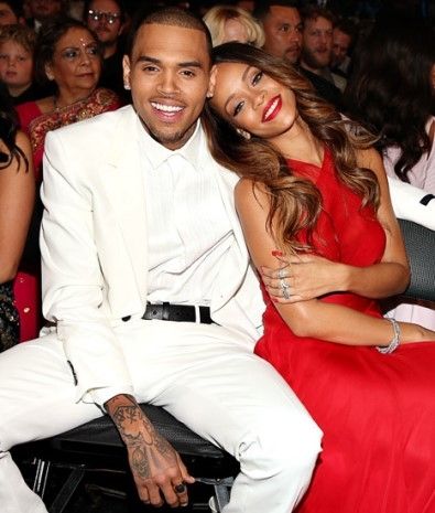 Απίστευτο: Η Rihanna έκανε δώρο στον Chris Brown 1 εκατομμυρίου δολαρίων!