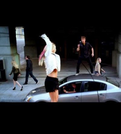 Γιατί έδειρε τους παπαράτσι η Britney Spears;