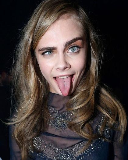 Κέρδισε γεύμα με την Cara Delevingne και την... «έφαγε»!