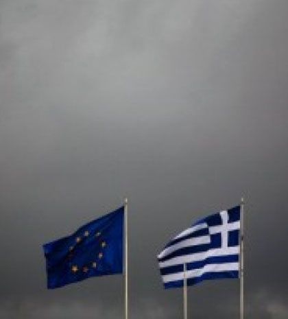 Ο Γιούνκερ βάζει στον πάγο την 6η δόση
