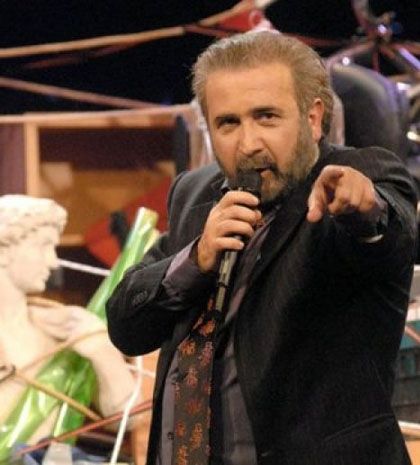 Αλ τσαντίρι με έτοιμες κριτικές...