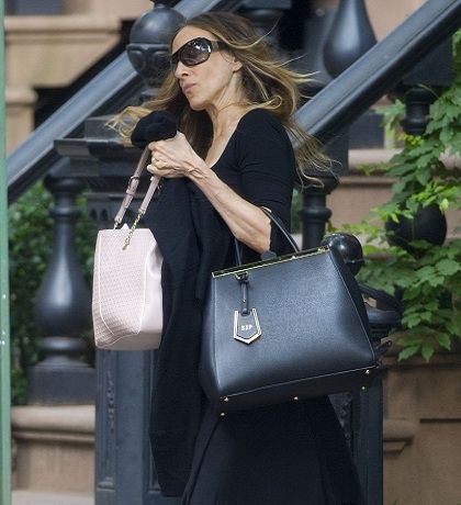 Ποια είναι η νέα αγαπημένη τσάντα της Sarah Jessica Parker;