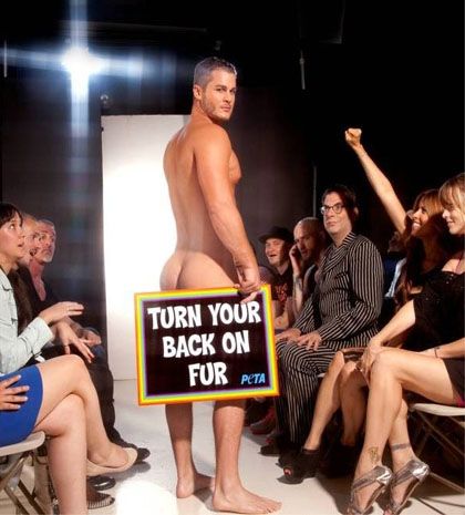 Ο πρώην του Marc Jacobs τα πέταξε όλα έξω στην πασαρέλα!