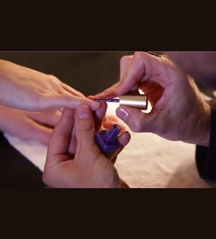 Moon manicure από τα χεράκια σας