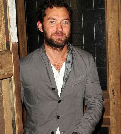 Ο Jude Law το’ χει ρίξει στις κακές συνήθειες