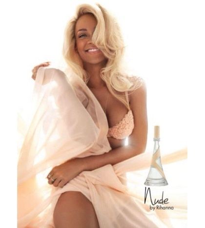 Η Rihanna... Nude!