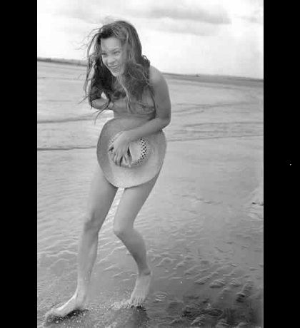 Kate Moss & γύμνια: ποια η σχέση τους;