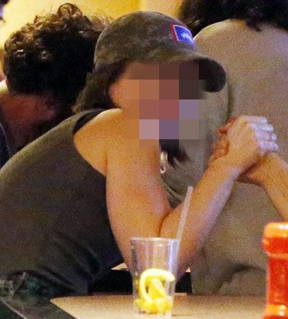 Ποιο διάσημο, στυλάτο κορίτσι το έριξε στο μπρα ντε φερ;
