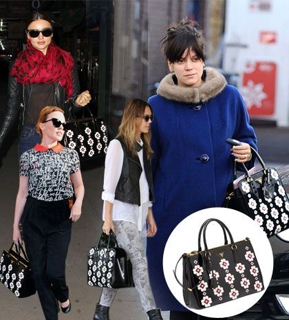Οι celebrities αγαπούν την νέα φλοράλ Prada τσάντα