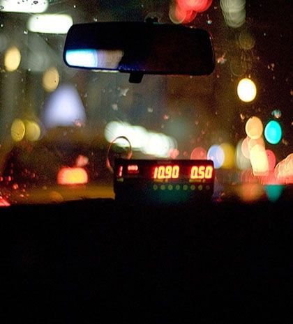 Εφιάλτης στο «ταξί»: Εγώ γλίτωσα κι αυτός κυκλοφορεί ελεύθερος. Η επόμενη;