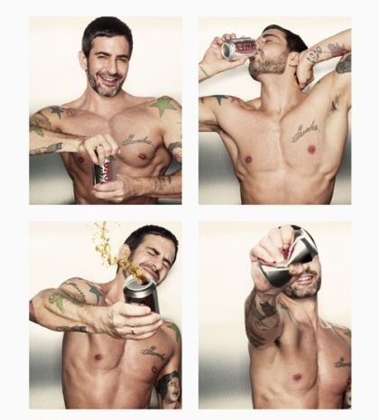 Ο Marc Jacobs ενώνει τις δυνάμεις του με την Diet Coke