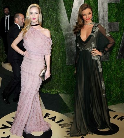 Miranda & Rosie: δύο καλλονές με Valentino στο πάρτι του Vanity Fair