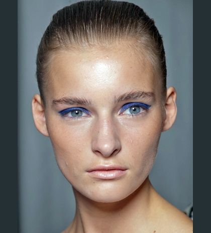 Τάση που λατρέψαμε: Μπλε eyeliner