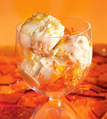 Σπιτικό παγωτό με γεύση από crème brûlée