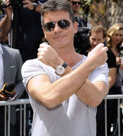 Κι όμως: Ο Simon Cowell είχε παρατήσει την Lauren Silverman πριν του πει ότι είναι έγκυος!