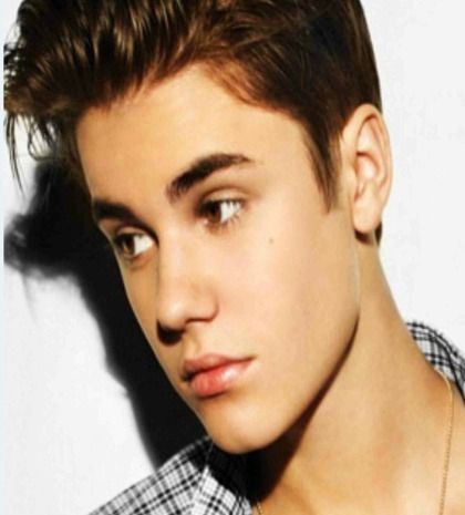 Δείτε τον Justin Bieber ολόγυμνο και όχι σε βρεφική ηλικία!