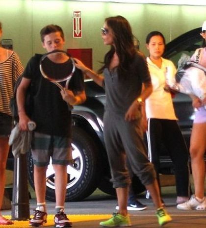 Το είδαμε και αυτό: Η Victoria Beckham με φόρμα;