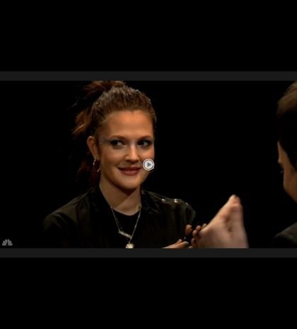 Drew Barrymore-Jimmy Fallon: Ποιος κέρδισε στη Russian Rougelette;
