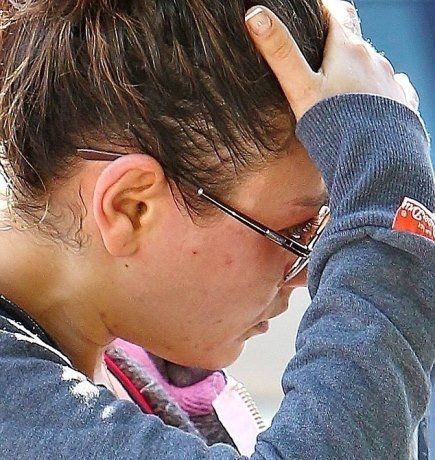 Και οι stars άνθρωποι είναι: Δείτε τη Mila Kunis άβαφτη, γεμάτη σπυράκια (φωτός)