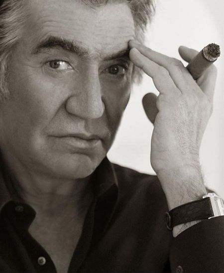 O Roberto Cavalli τα λέει «έξω από τα δόντια»