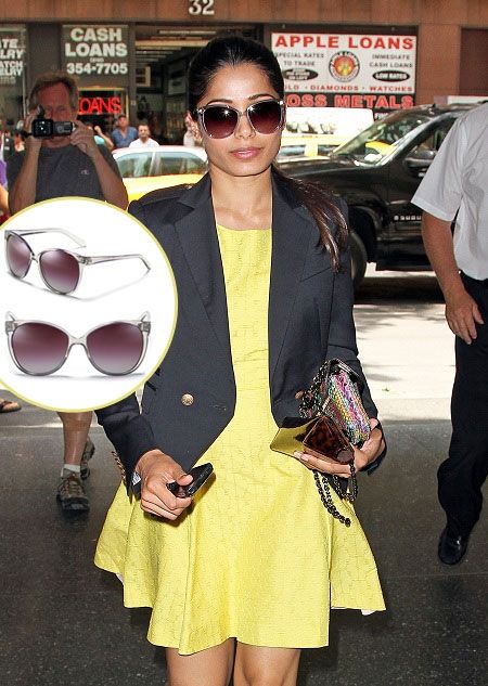 Τα oversized γυαλιά της είναι η νέα αγάπη της Freida Pinto